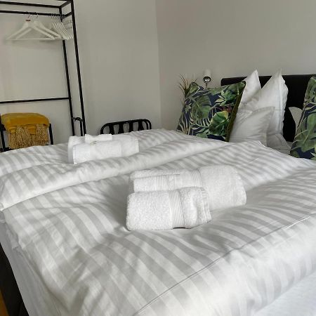 Voh Exklusives Wohnhaus Mitten In Vohenstrauss, Bis 8 Personen!!! Esterno foto